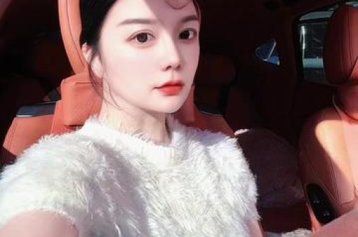 关晓彤被内涵潜规则：更可怕的是所有人都在等塌房