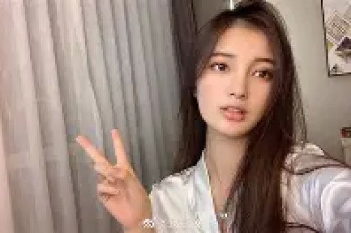 “卖惨”翻车网红靠消费同情心大肆敛财她们终于退网了